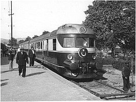 MT5300 in Haydarpaşa, June 1954. Photo A Swale