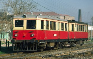 MV5100 and a trailer, Izmir, 21 March 1976. Photo Robin Lush