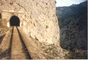 Between Hacikiri and Belemedik, the line passes along the river gorge, high on one side in and out of tunnels; these are all views from rear of train, 1998. Photo Malcolm Peakman