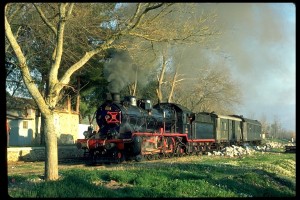 46106 near Çatal on a local passenger