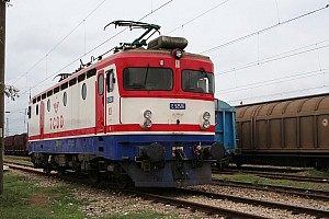 E52516 in Halkalı, September 2007. Image Copyright © Fehmi Inel