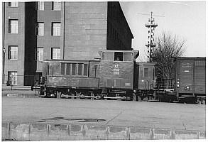 DH33103 on a freight duty in Anakara. 27 February 1954. Photo A Swale.