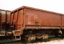 Foot-plate end showing the discharge mechanism commands. Photo JP Charrey