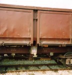 Close up of the central vertical beam. This beam is the edge of the central dividing wall. This pictures shows the towing hook. . Photo JP Charrey