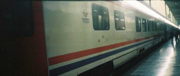 TVS2000 dining car of the same Izmir Mavi Treni. 2001. Photo Gökçe Aydın.